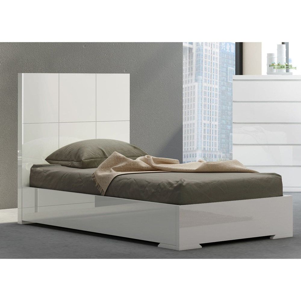 Anna Bed-Whiteline Modern Living-WHITELINE-BT1207T-WHT-BedsWhite-Twin Trundle-4-France and Son