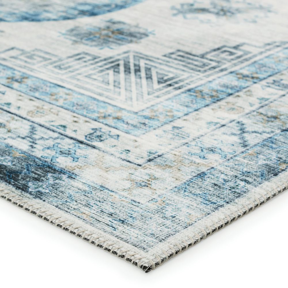 Merine Corlan Medallion Blue/ Light Gray Runner Rug (2'6"X8')