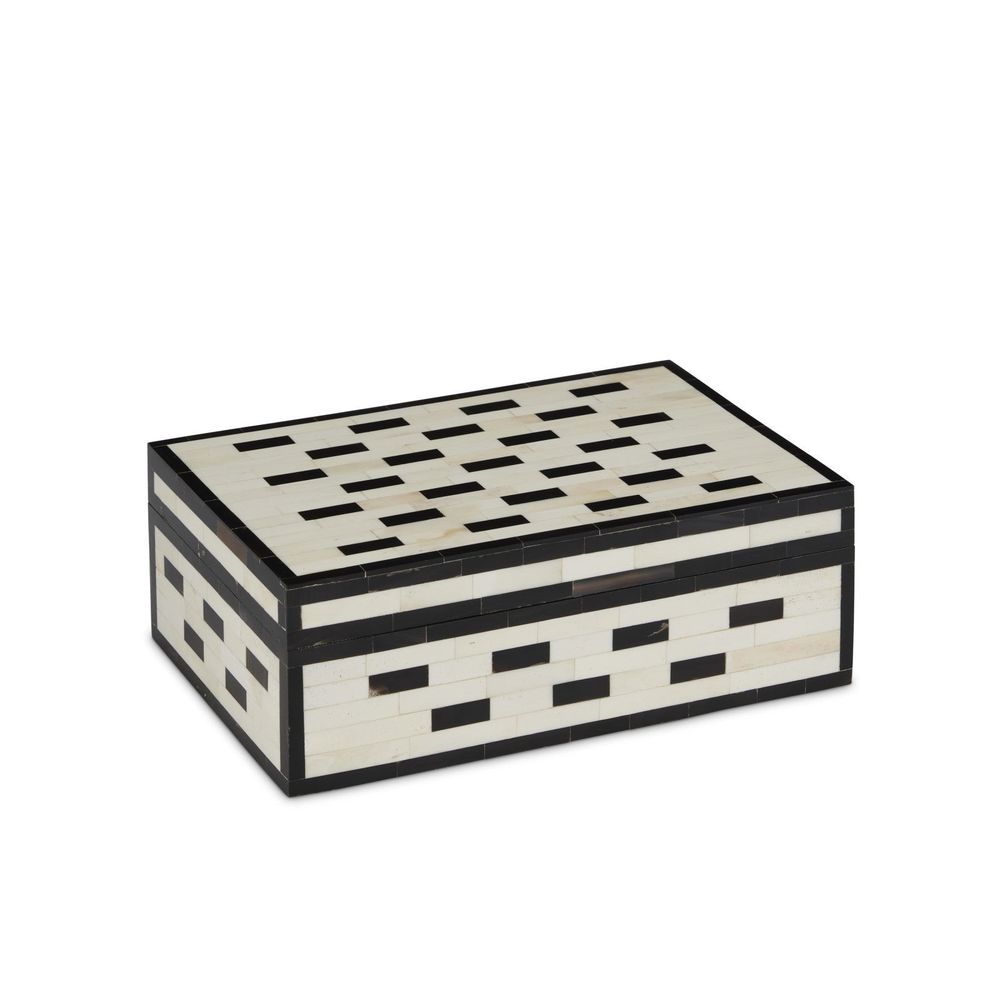 Carmine Box