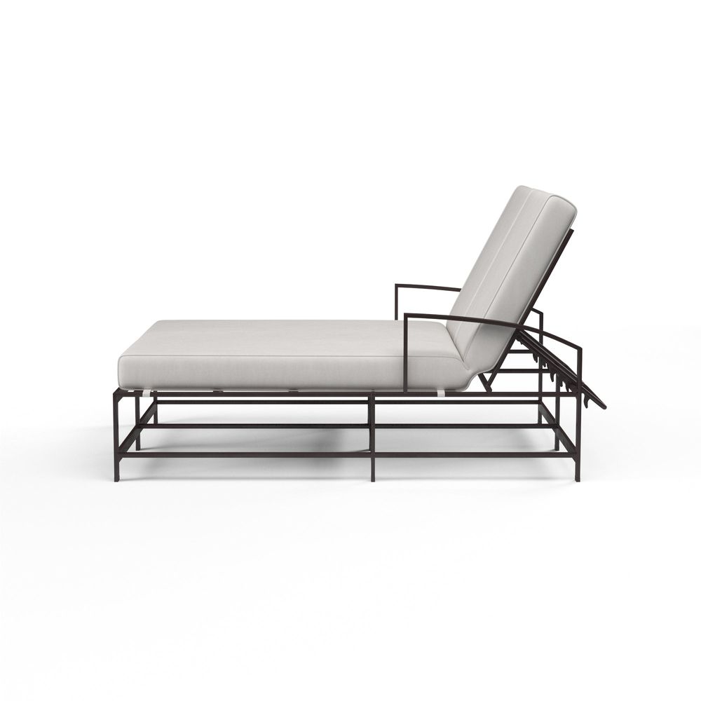 Outdoor Chaises La Jolla Double Chaise in Canvas Flax w/ Self Welt