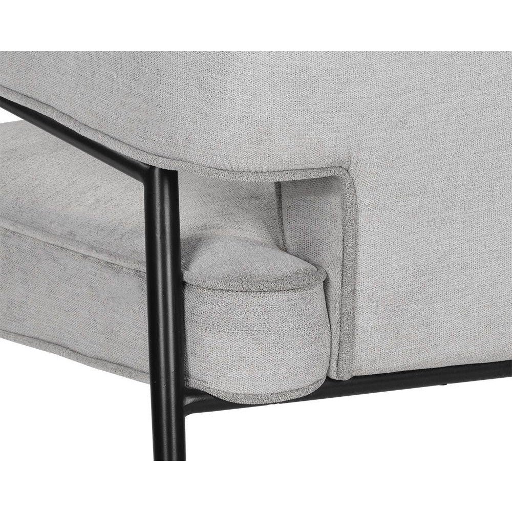 Derome Lounge Chair