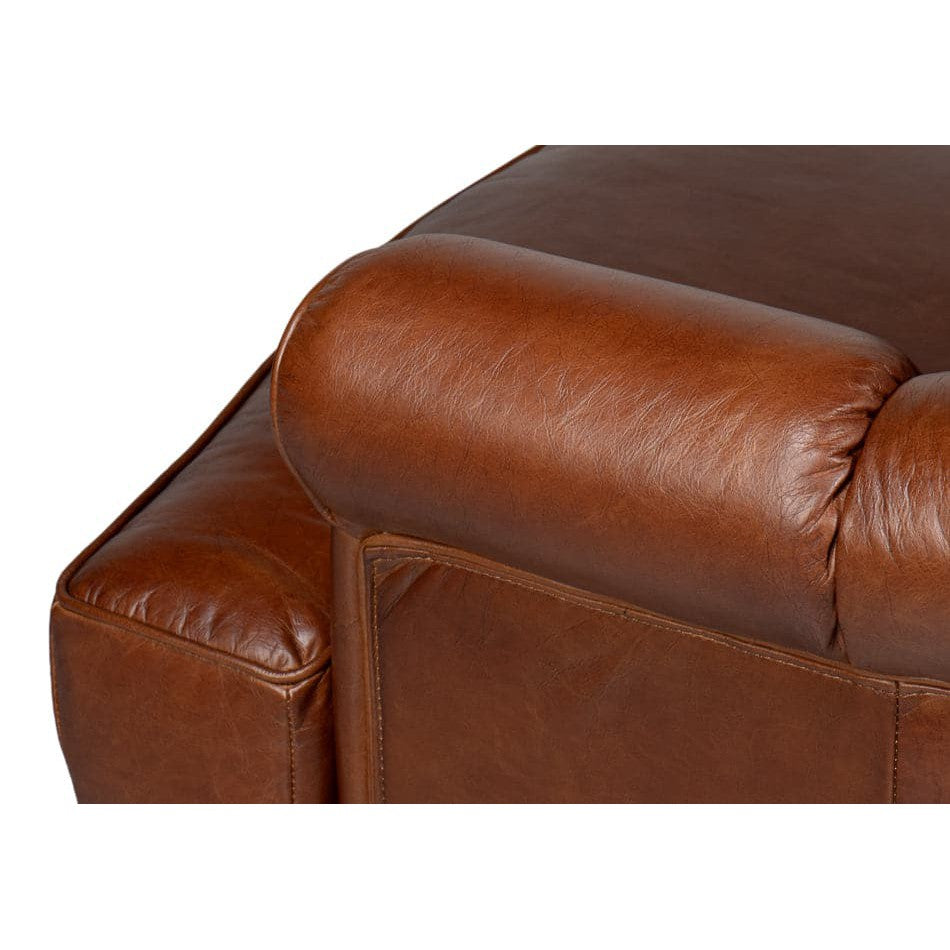 Scoth Swivel Chair In Distilled Leather