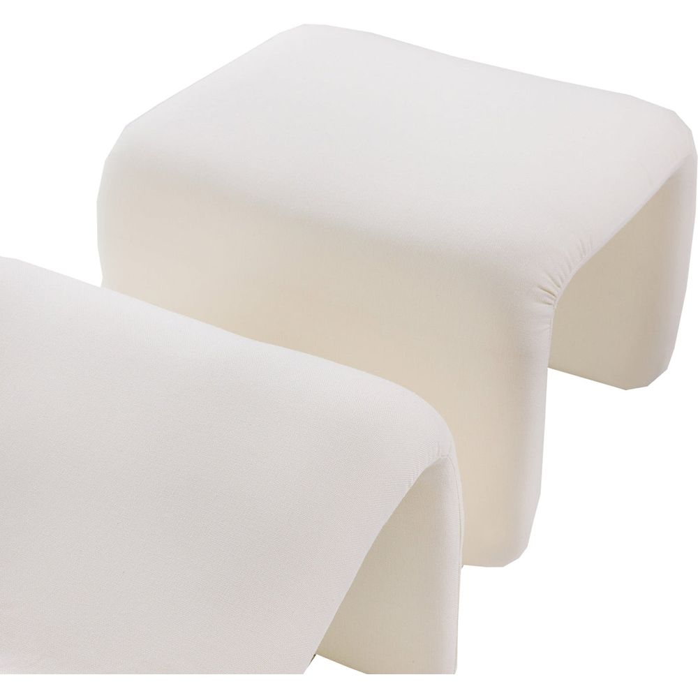 Figure Lounge Chair