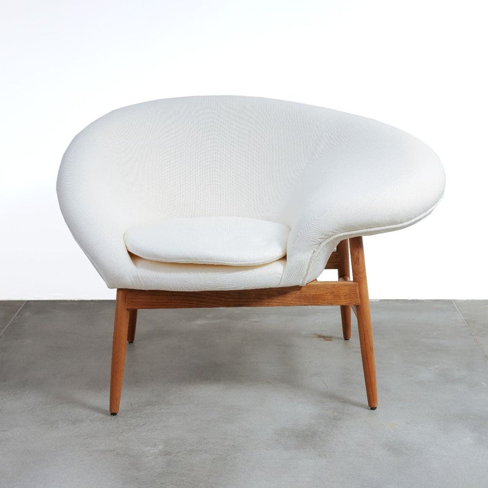 Broken Egg Lounge Chair-France & Son-FL1363R-Lounge ChairsRight-4-France and Son