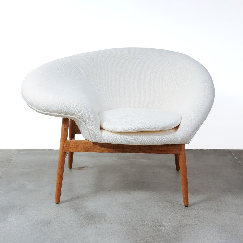 Broken Egg Lounge Chair-France & Son-FL1363L-Lounge ChairsLeft-5-France and Son