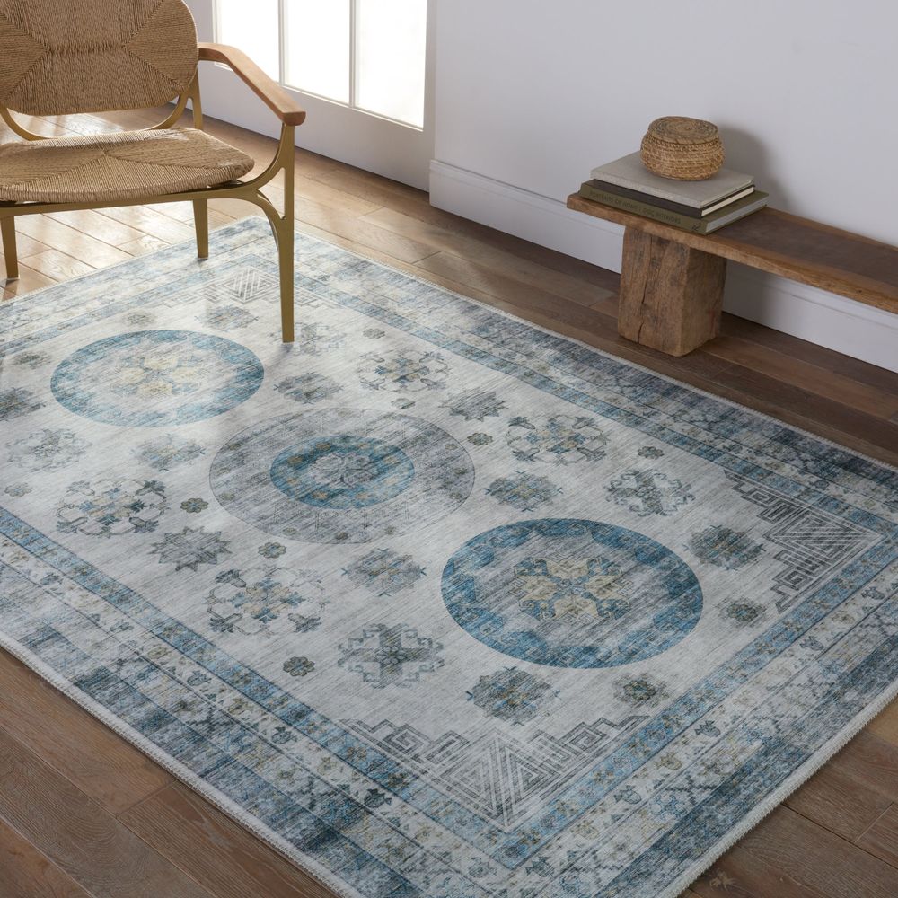 Merine Corlan Medallion Blue/ Light Gray Runner Rug (2'6"X8')