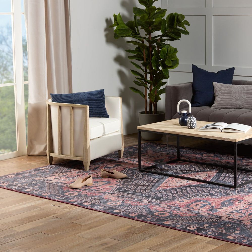 Cypress Issa Medallion Dark Blue/ Pink Runner Rug (2'6"X8')