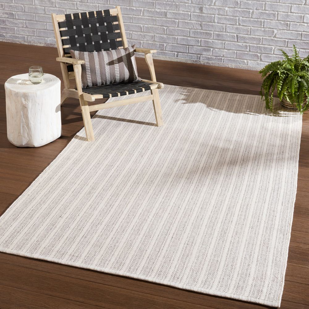 Seren Striped Light Gray/ Ivory Area Rug (5'X8')