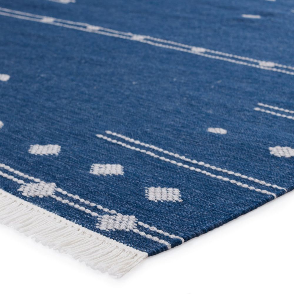 Runners Whittakern Geometric Blue/ White Runner Rug (2'6"X8')