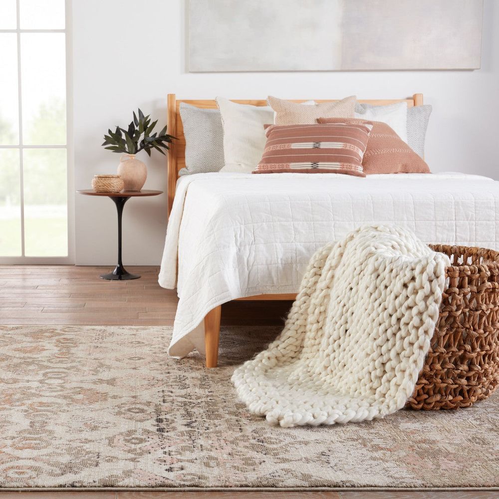 Cypress Asani Ikat Tan/ Light Pink Runner Rug (2'6"X8')