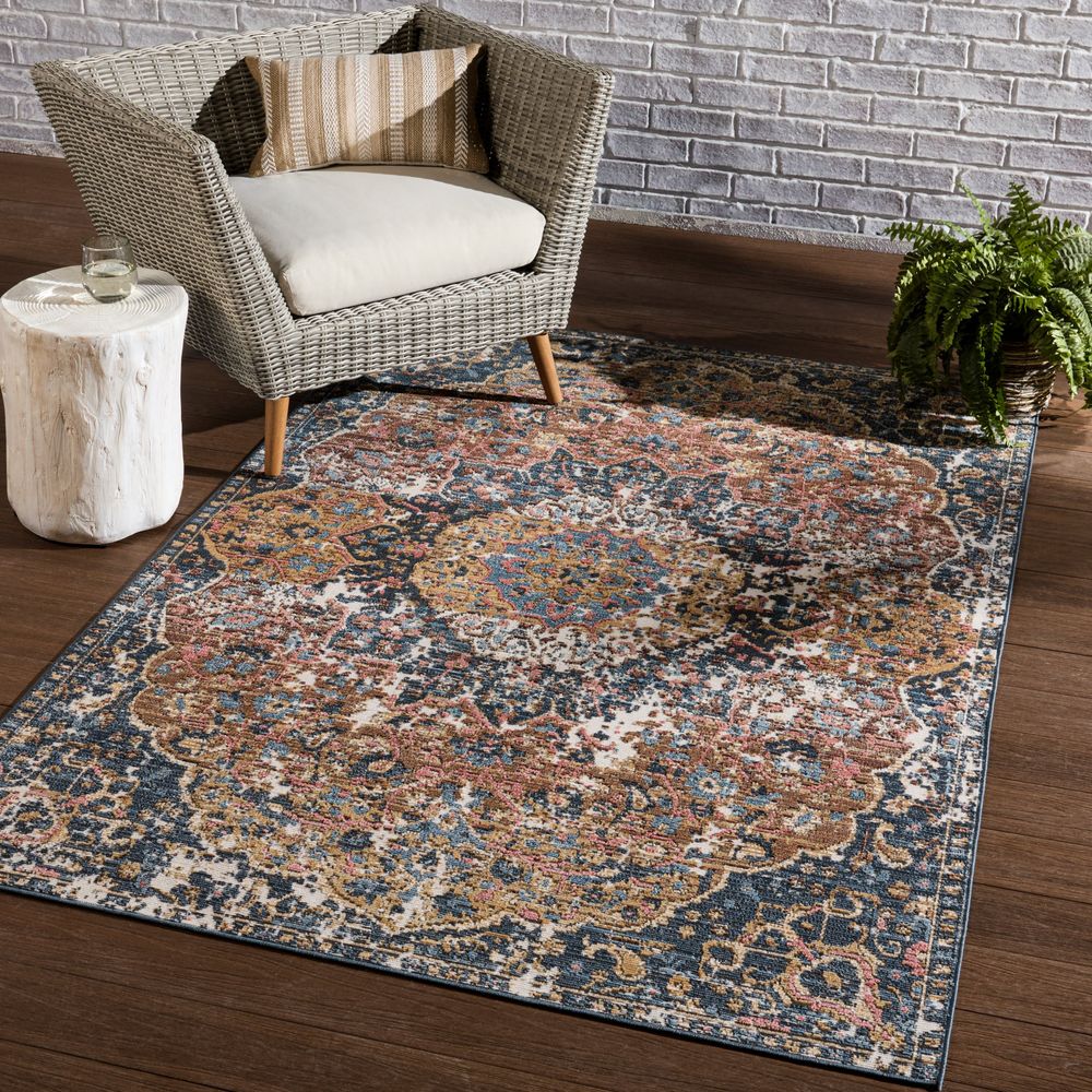 Merine Akilah Medallion Dark Blue/ Multicolor Runner Rug (2'6"X8')