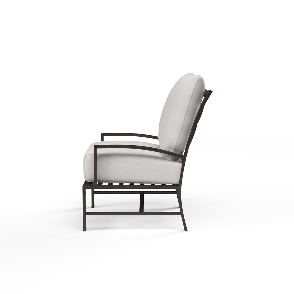 Outdoor Lounge Chairs La Jolla Club Chair in Canvas Flax w/ Self Welt
