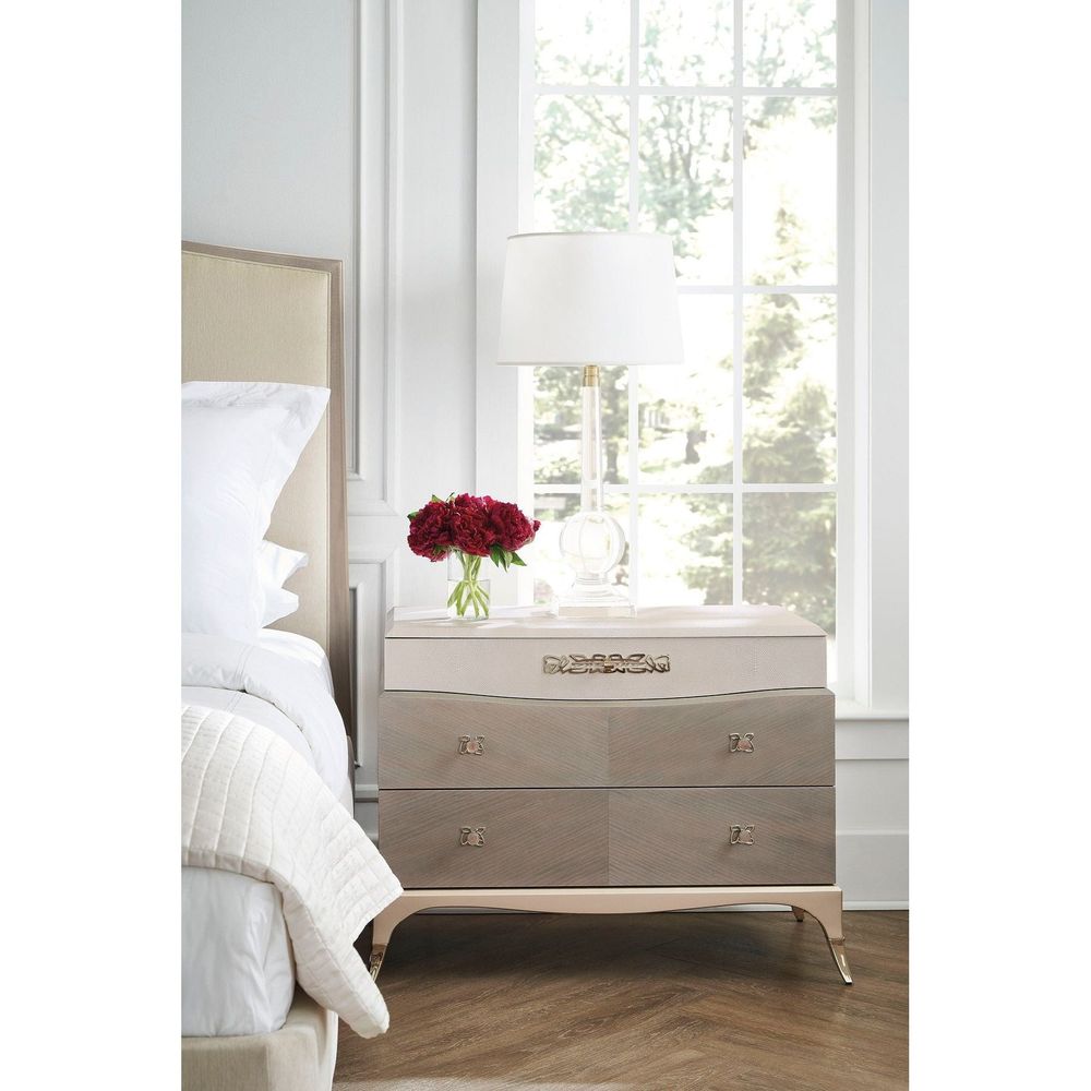 Anthem Uph Queen Bed - Brown, Gold, Beige